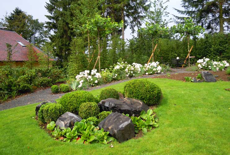 Petra Hirsch - Gartenplanung - Garten auf dem Land