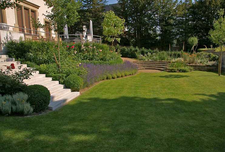 Petra Hirsch - Gartenplanung - Stadtgarten am Hang