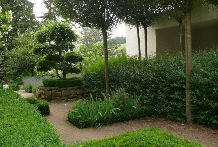 Petra Hirsch - Gartenplanung - Stadtgarten am Hang
